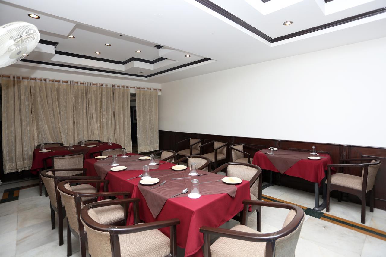 Oyo 1672 Hotel The Pearl 무소리에 외부 사진
